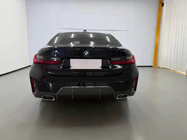 BMW 3 Series 2023