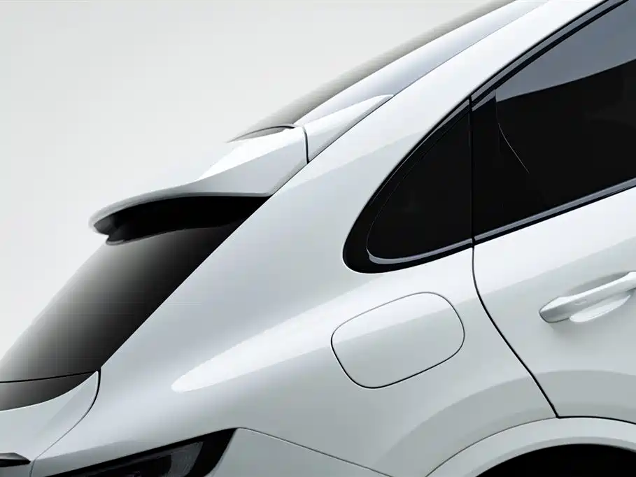 Porsche Cayenne Hybrid 2023 — фото 8