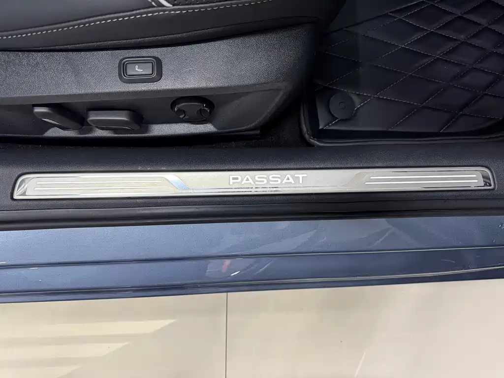 Volkswagen Passat 2021 — фото 16