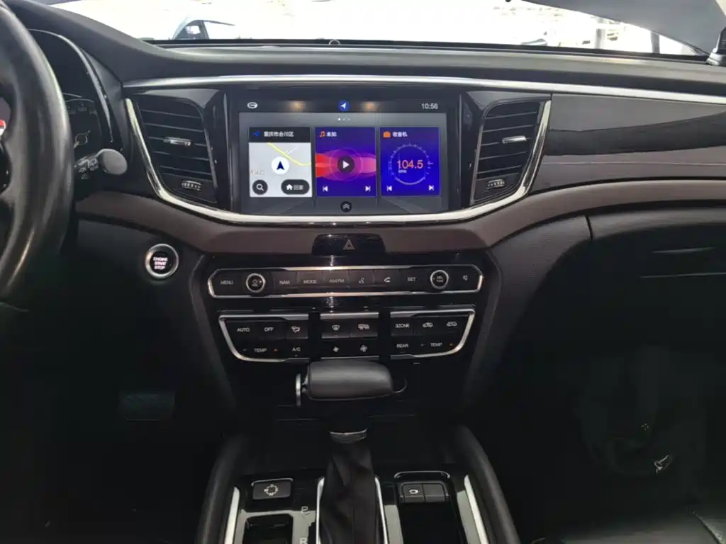 GAC Motor Trumpchi GS8 2017 — фото 13