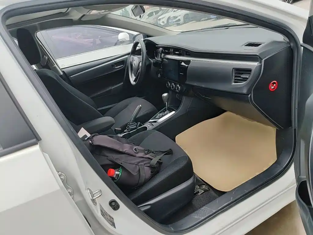 Toyota Levin 2017 — фото 25