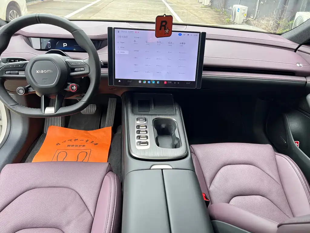 Xiaomi SU7 2025
