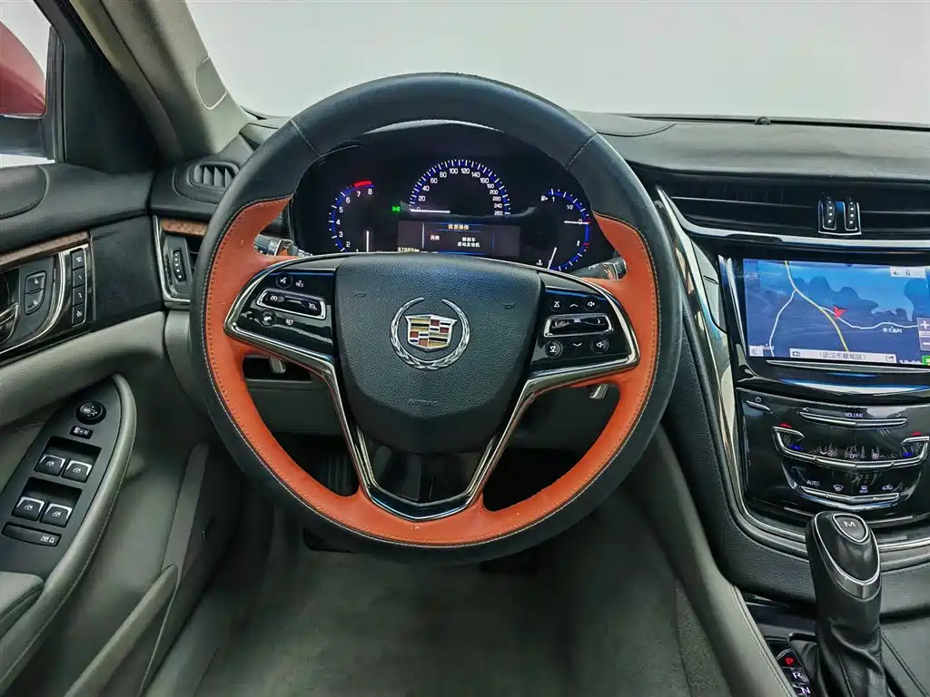 Cadillac CTS 2016 — фото 11
