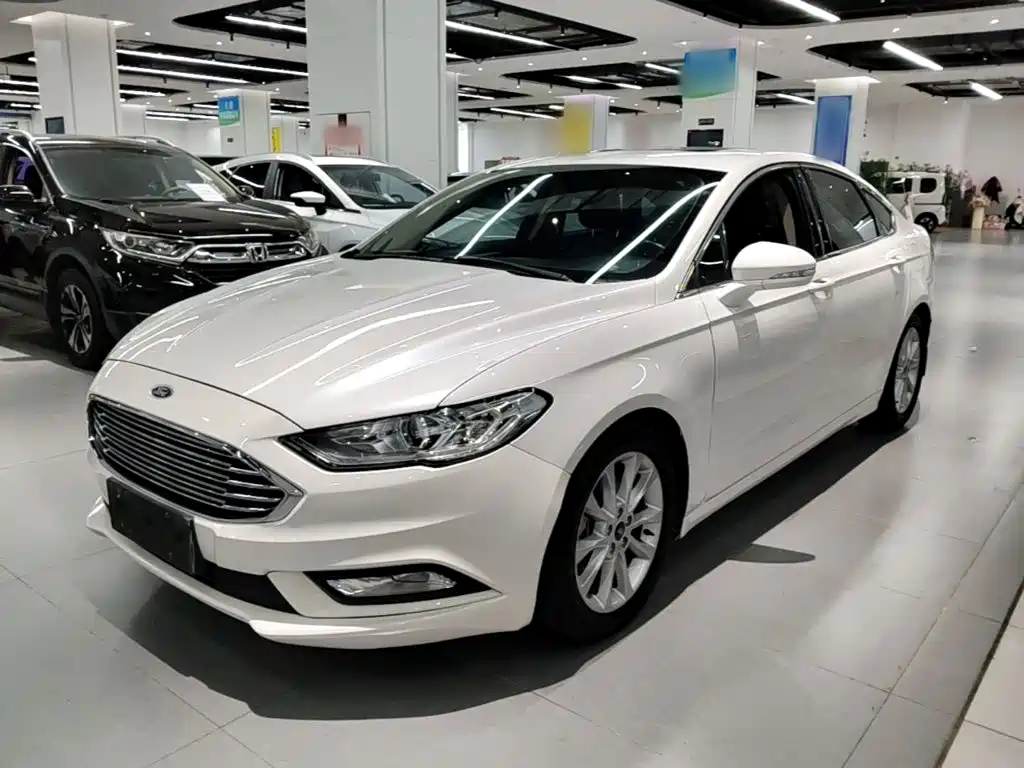 Ford Mondeo 2018 — фото 2