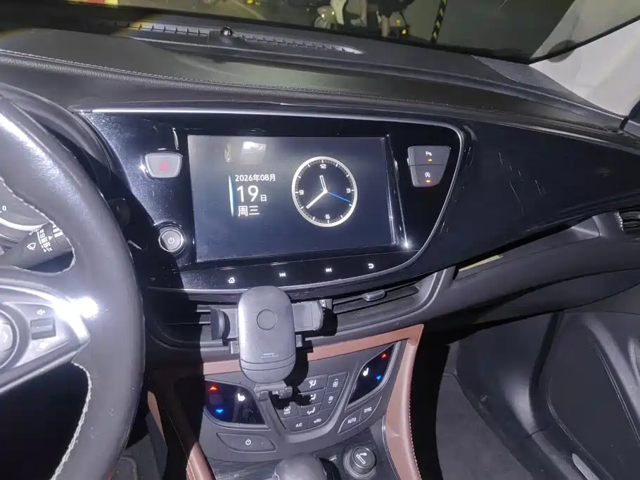 Buick Envision Plus 2020 — фото 13