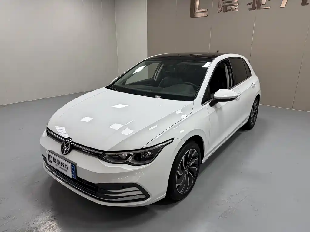 Volkswagen Golf 2022