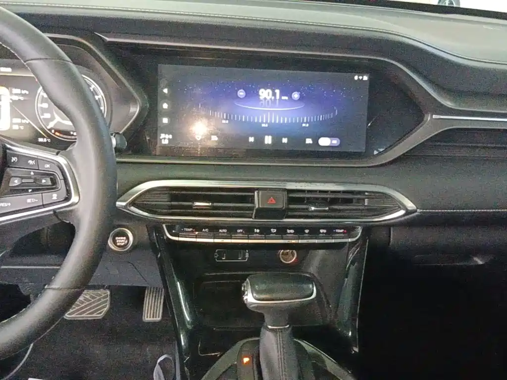 GAC Trumpchi GS4 2022 — фото 13
