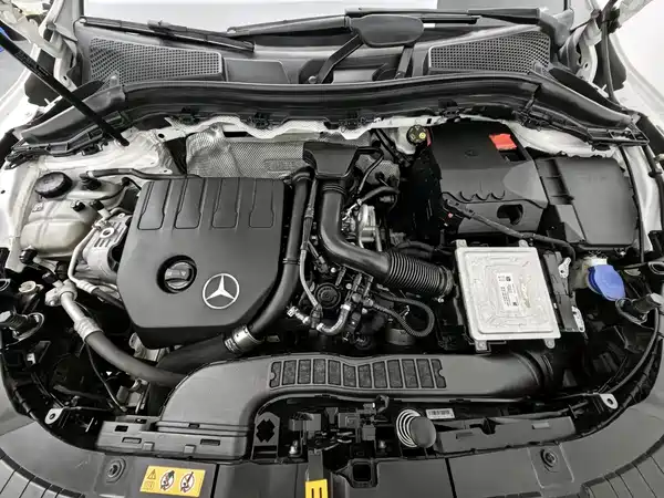 Mercedes-Benz GLA 2021