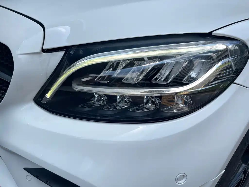 Mercedes-Benz C-Class 2020 — фото 13