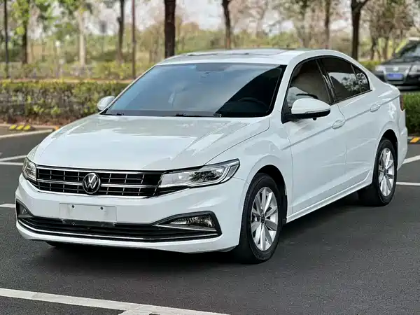 Volkswagen Bora 2021