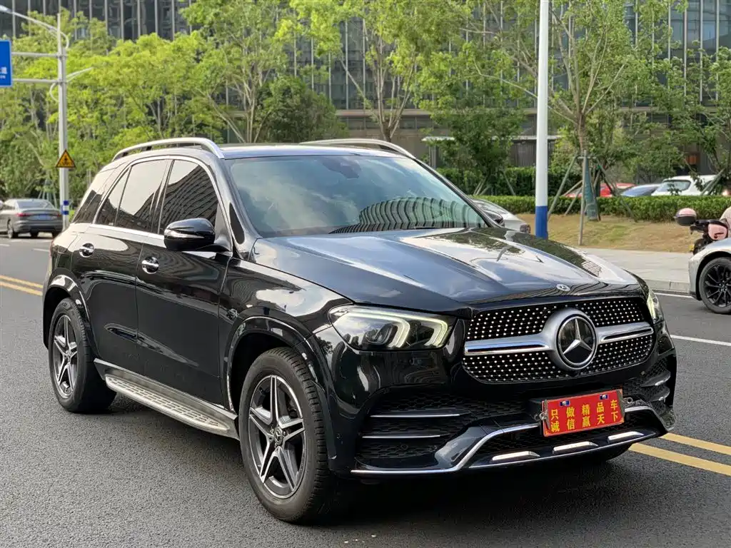 Mercedes-Benz GLE 2021 — фото 19