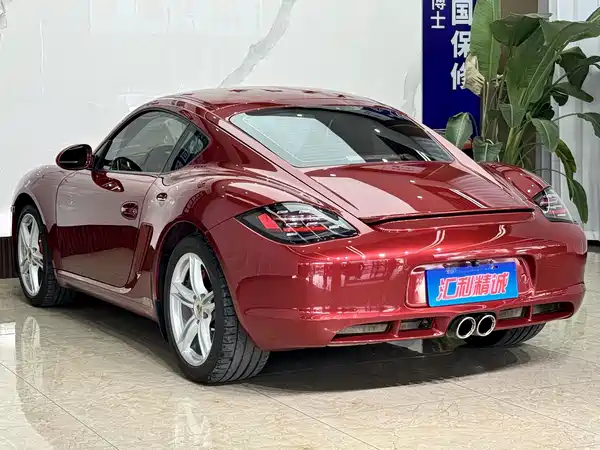 Porsche Cayman 2012