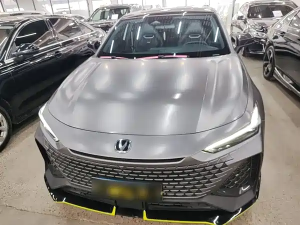 Changan UNI-V 2022