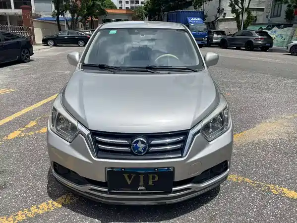 Venucia D50 2016