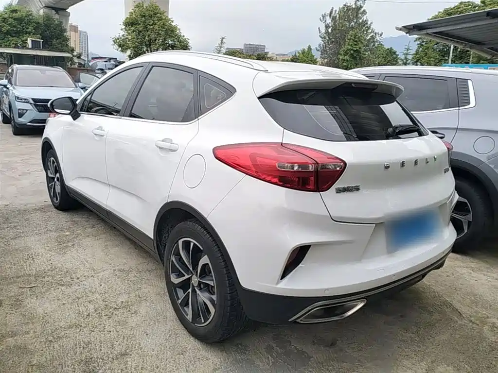 Geely Emgrand GS 2020 — фото 5