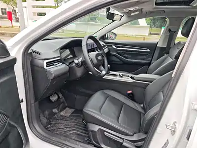 Geely Emgrand 2026