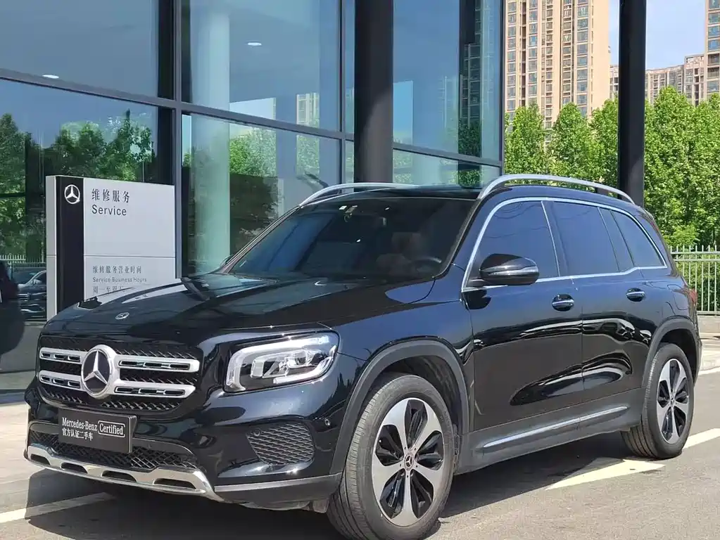 Mercedes-Benz GLB 2021 — фото 1