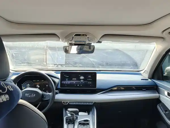 Geely Xingrui 2021
