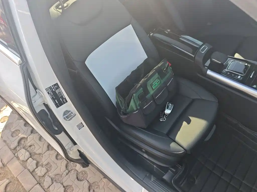 Mercedes-Benz GLA 2021 — фото 20