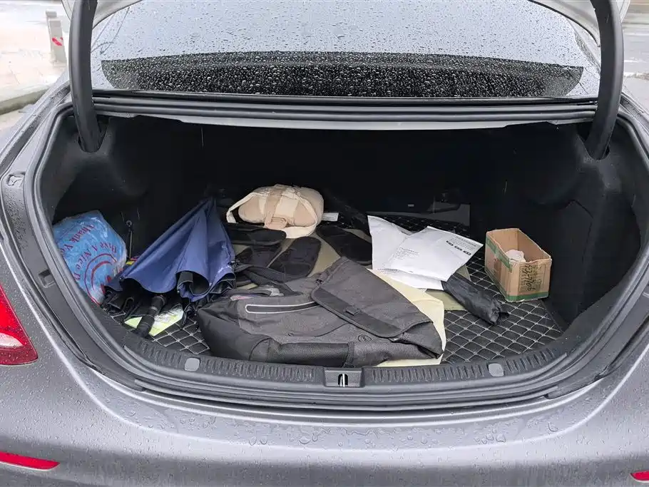 Mercedes-Benz E-Class 2020