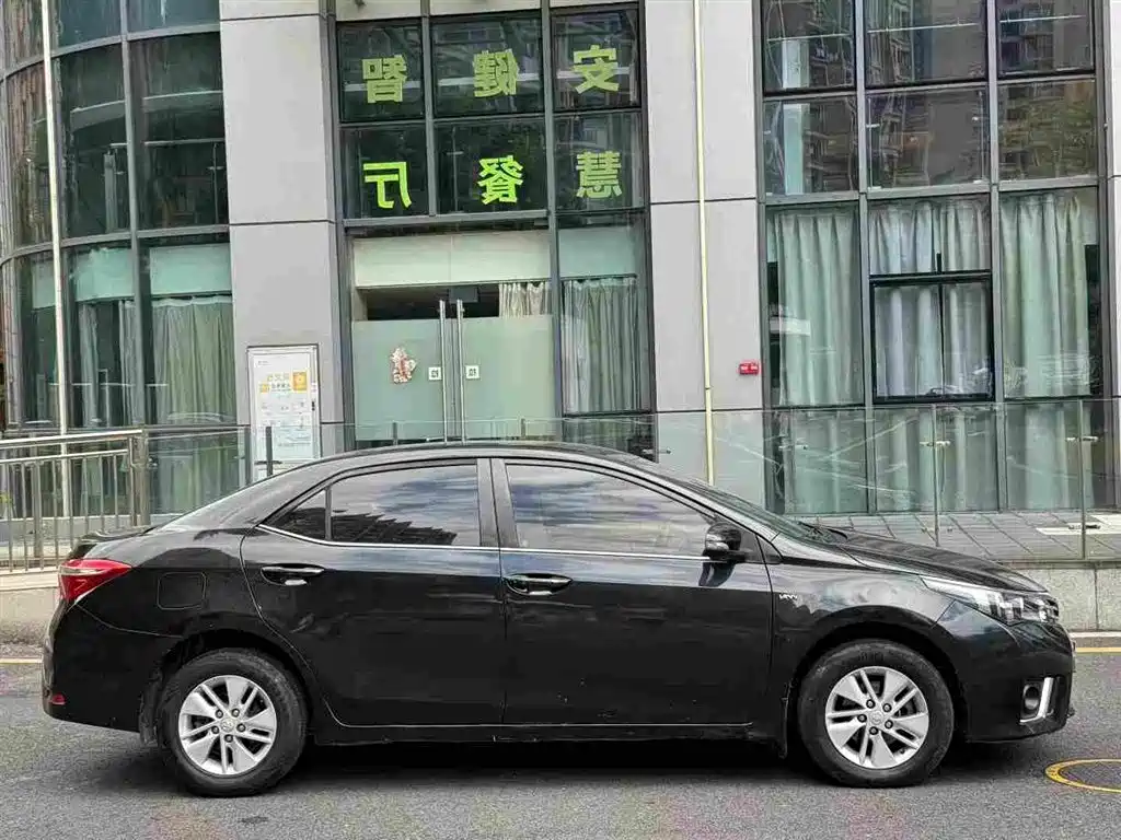Toyota Corolla 2015