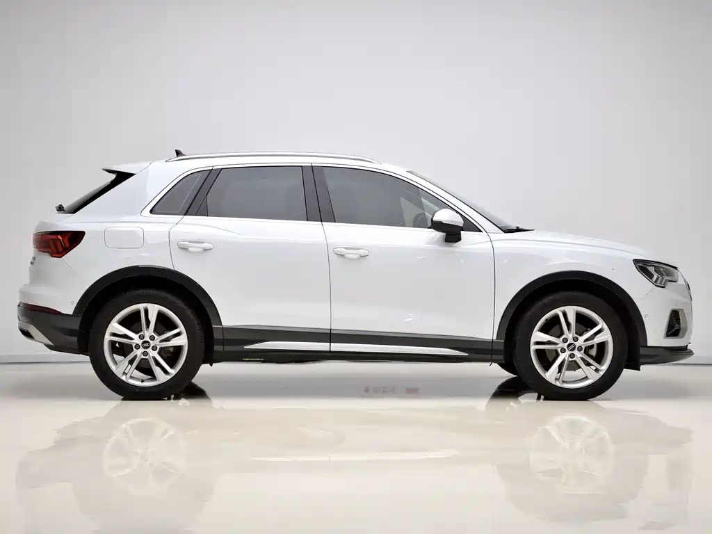 Audi Q3 2021