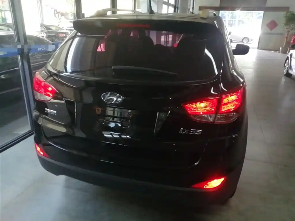 Hyundai ix35 2016 — фото 6