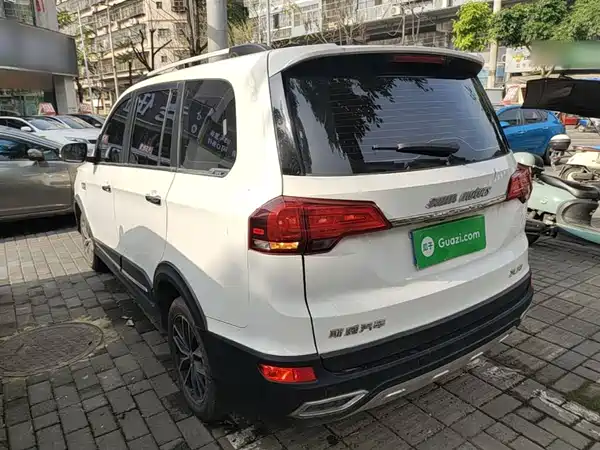 SWM X3 2020