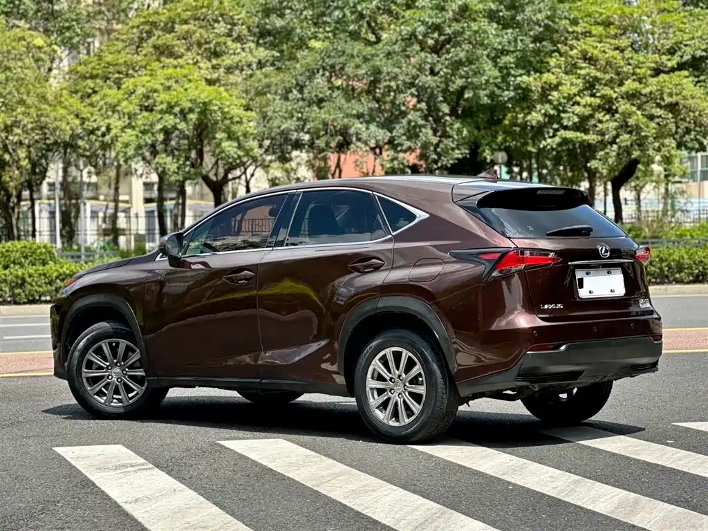 Lexus NX 2017