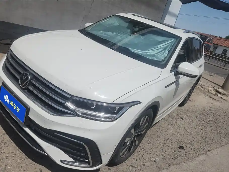 Volkswagen Tiguan L 2023