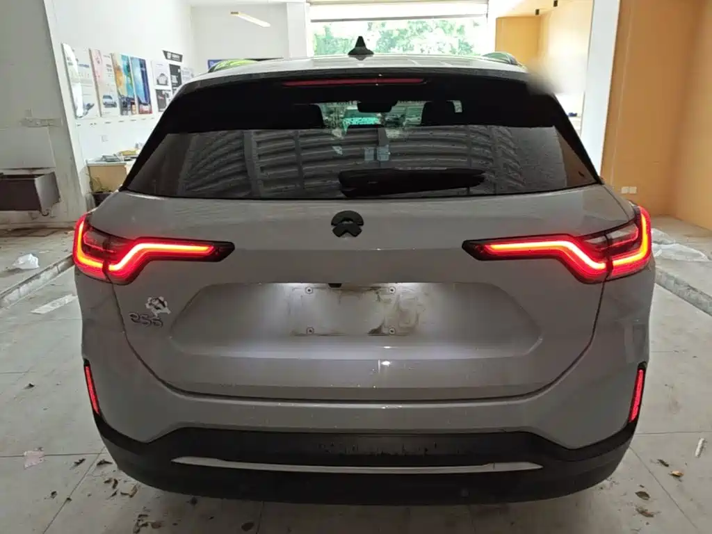 NIO ES6 2021
