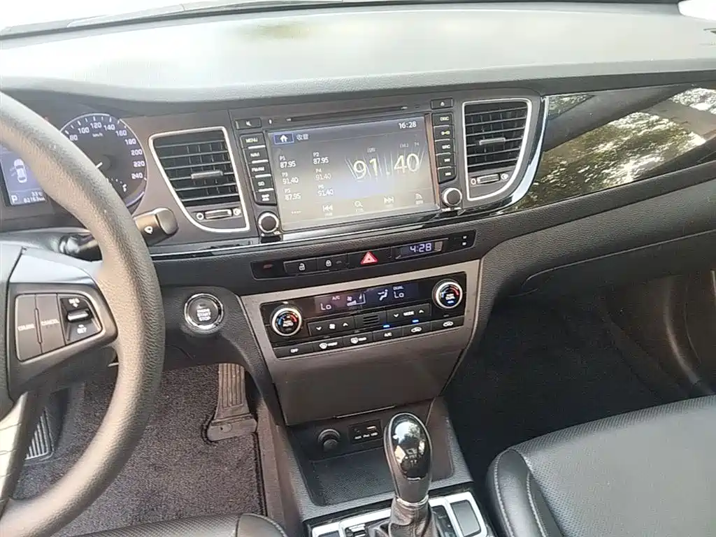 Hyundai Mistra 2015 — фото 13