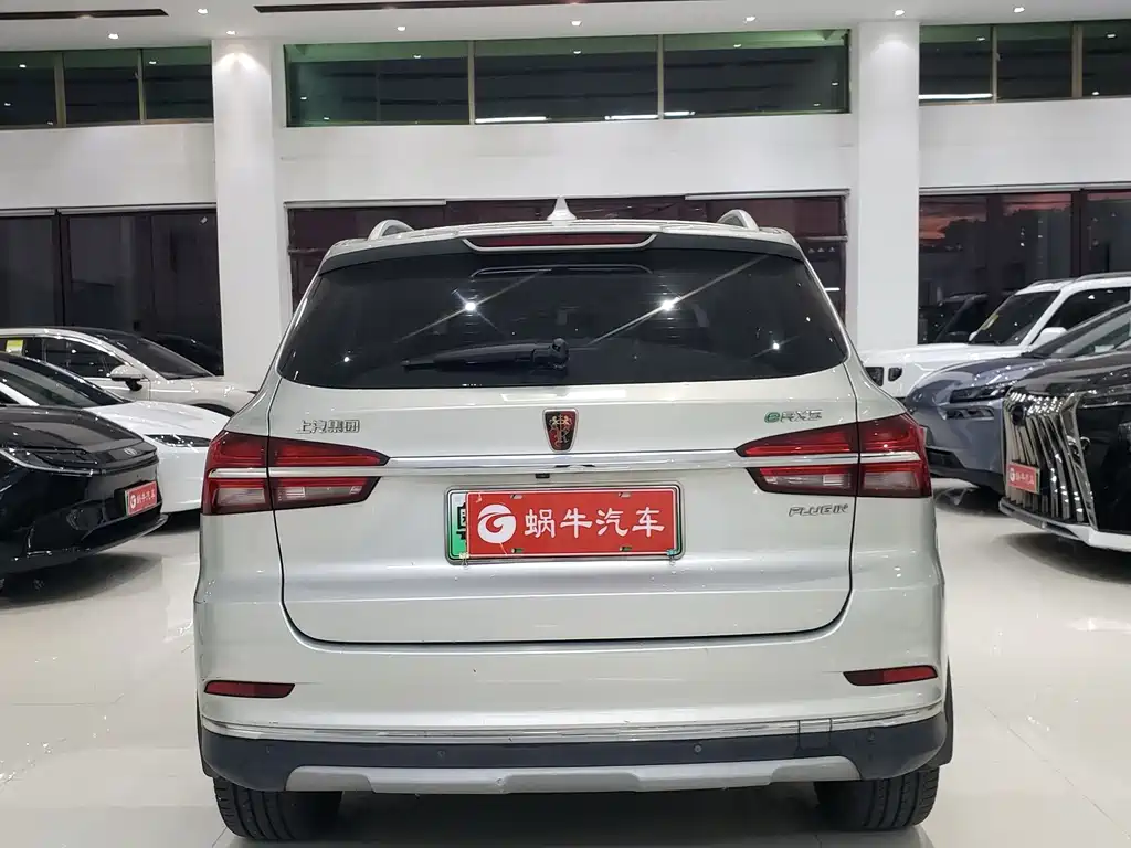 Roewe RX5 New Energy 2020 — фото 10