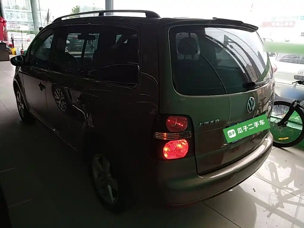 Volkswagen Touran 2016