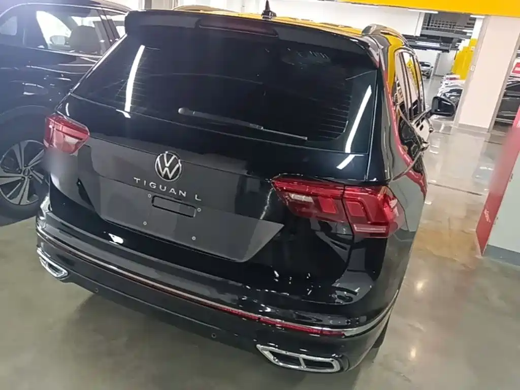 Volkswagen Tiguan L 2025