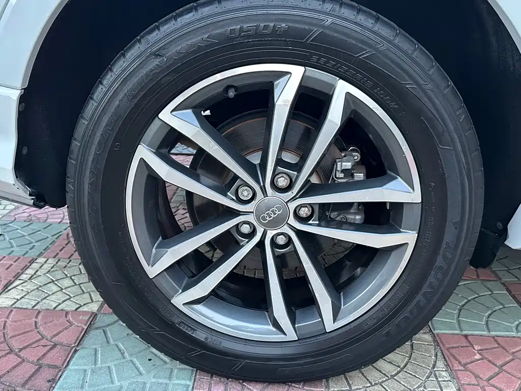 Audi Q3 2021 — фото 18
