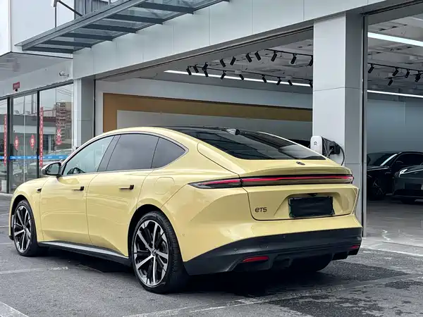 NIO ET5 2022