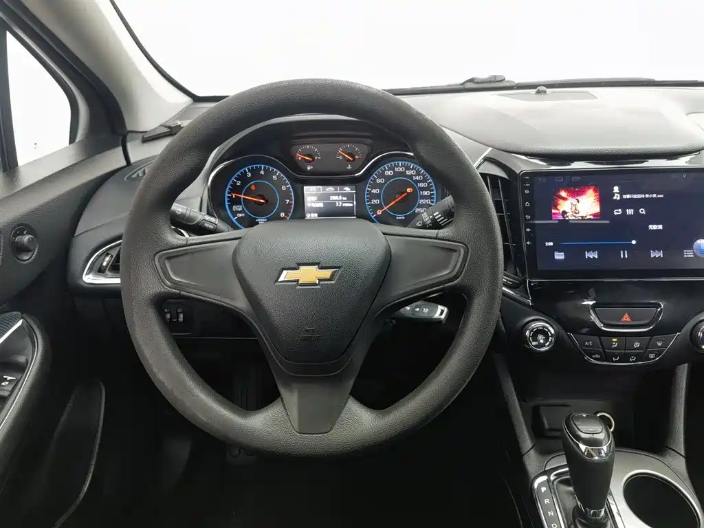 Chevrolet Cruze 2016 — фото 11
