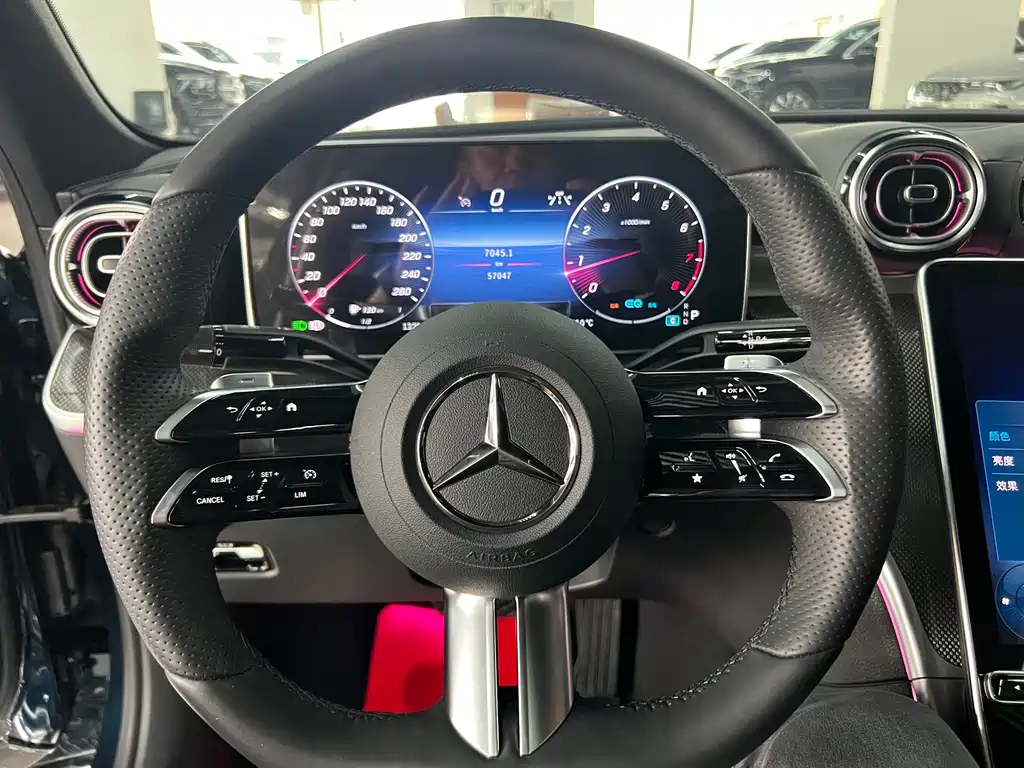 Mercedes-Benz C-Class 2022 — фото 15