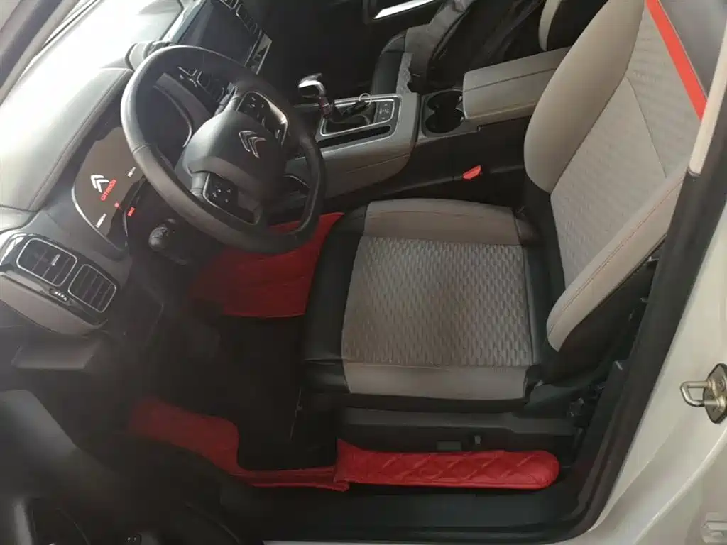 Citroen C5 AIRCROSS 2018 — фото 15