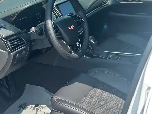 Cadillac ATS-L 2017