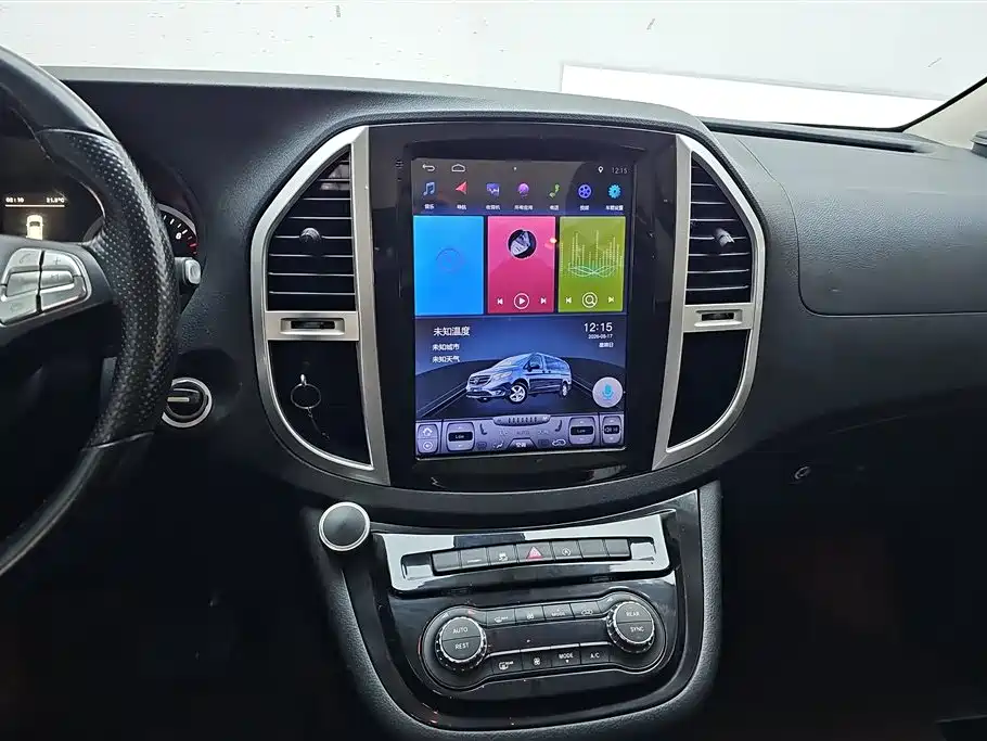 Mercedes-Benz Vito 2020 — фото 13