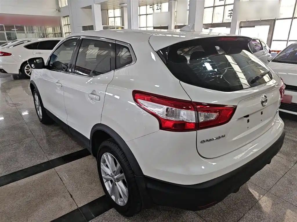 Nissan Qashqai 2016 — фото 5