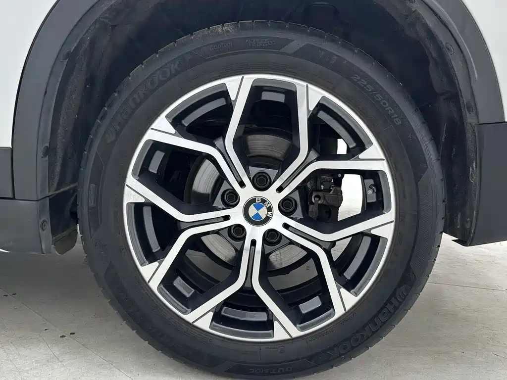 BMW X1 2022 — фото 17