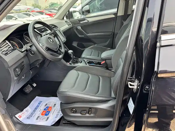 Volkswagen Tiguan L 2020