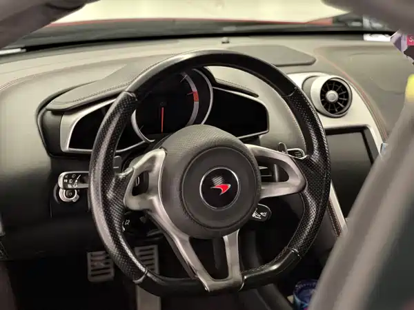 McLaren 625C 2017