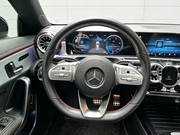 Mercedes-Benz CLA 2022