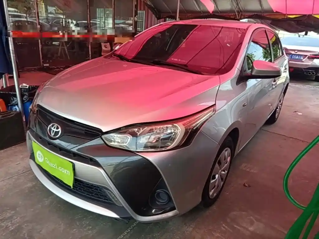 Toyota Yaris L 2016