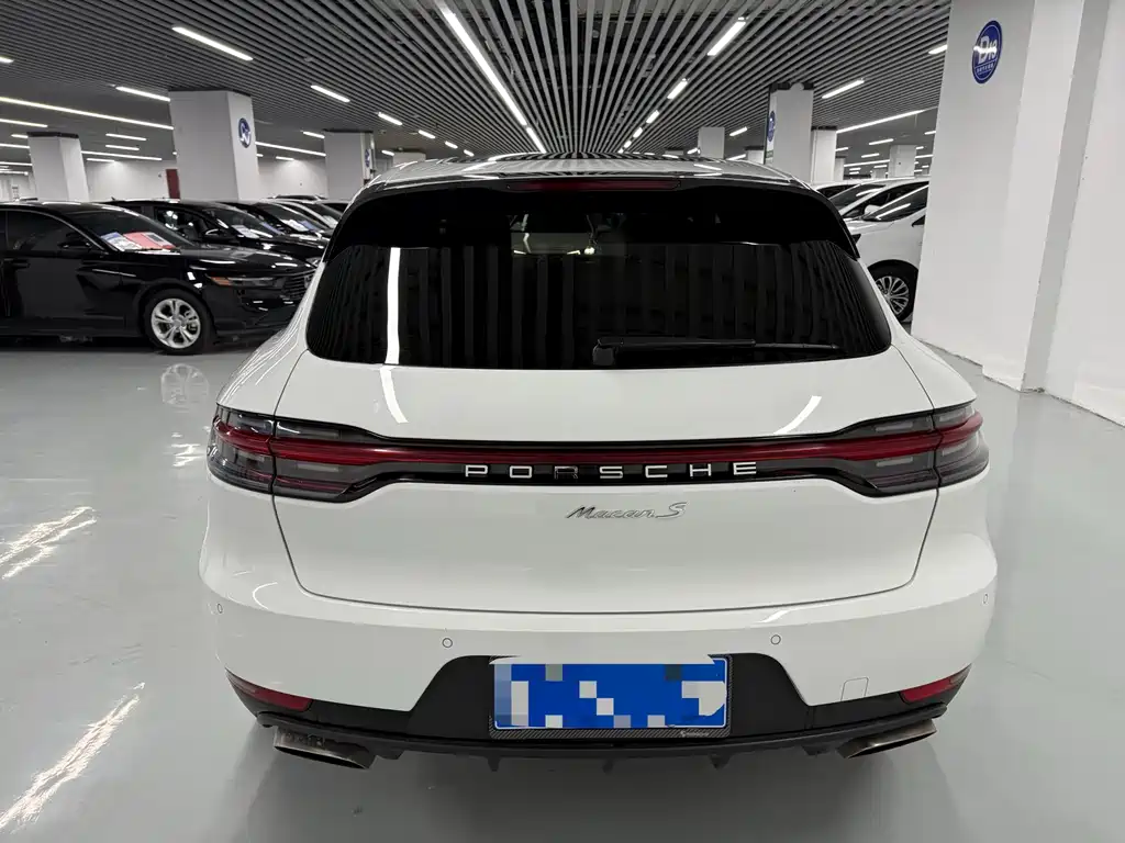 Porsche Macan 2020 — фото 15