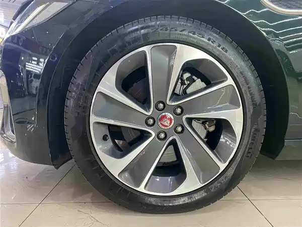 Jaguar XFL 2023